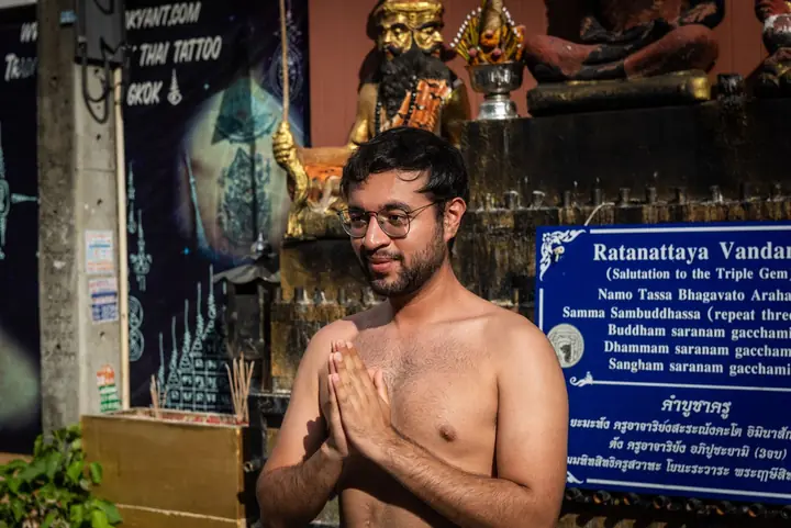 Sak Yant ceremony and offering